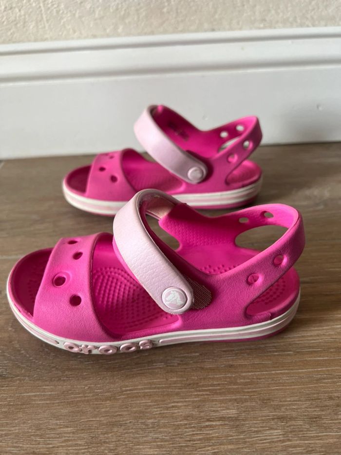 Sandales Crocs 10 / 28 - photo numéro 5
