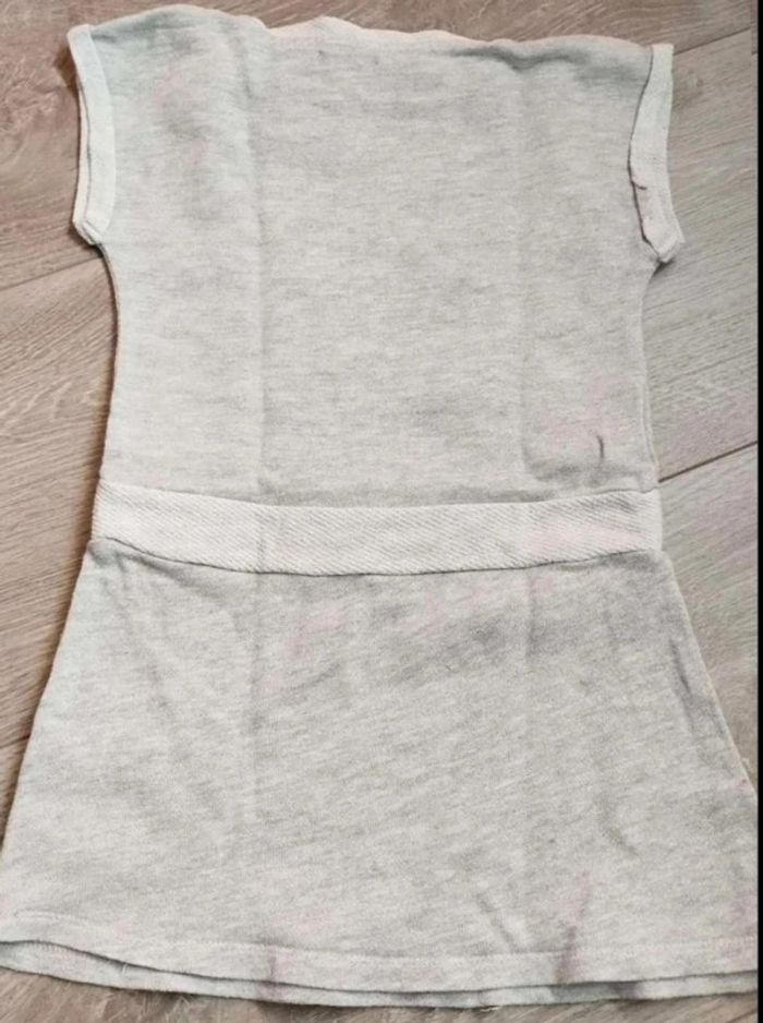 Robe  6  ans - photo numéro 2