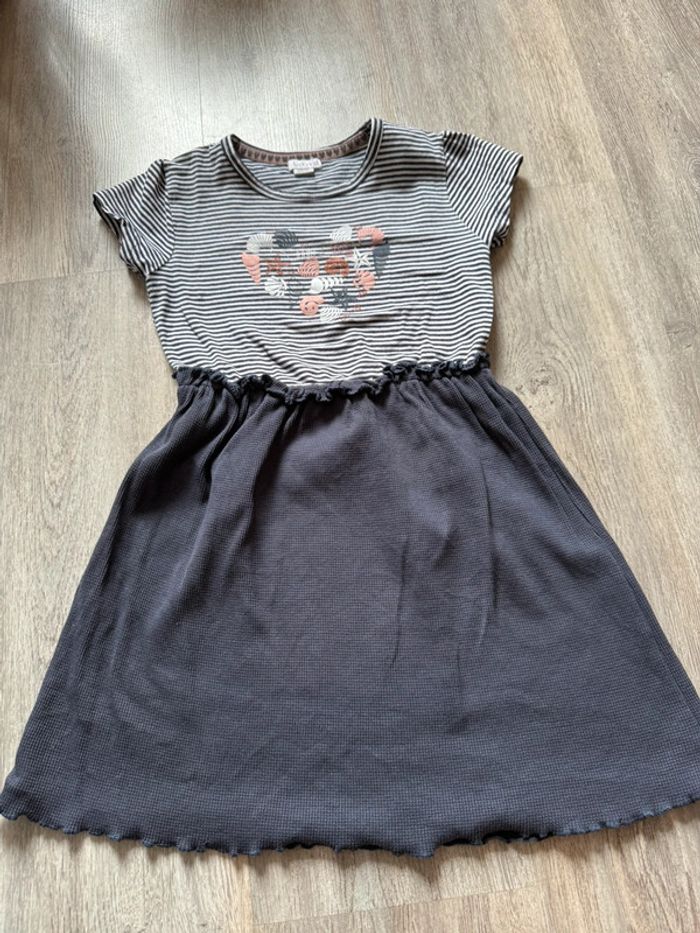 Robe lucky kids taille 8 ans