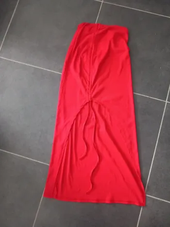 Longue jupe rouge