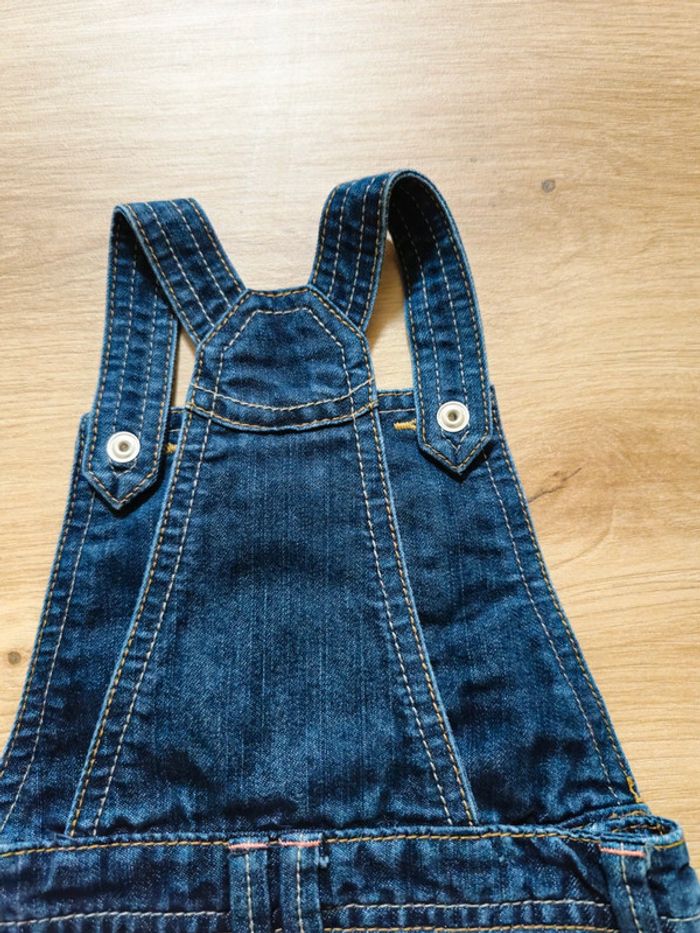 Robe en jeans bleu marine fille 6 mois très bon état - photo numéro 6