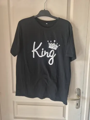 Tee shirt