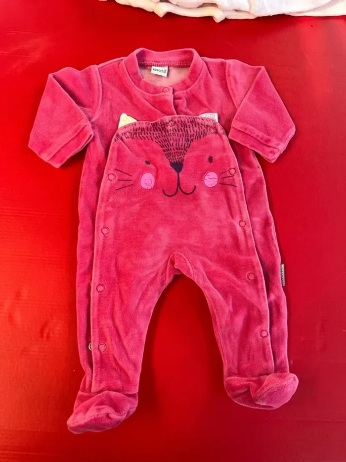 Pyjama 1 mois - photo numéro 4