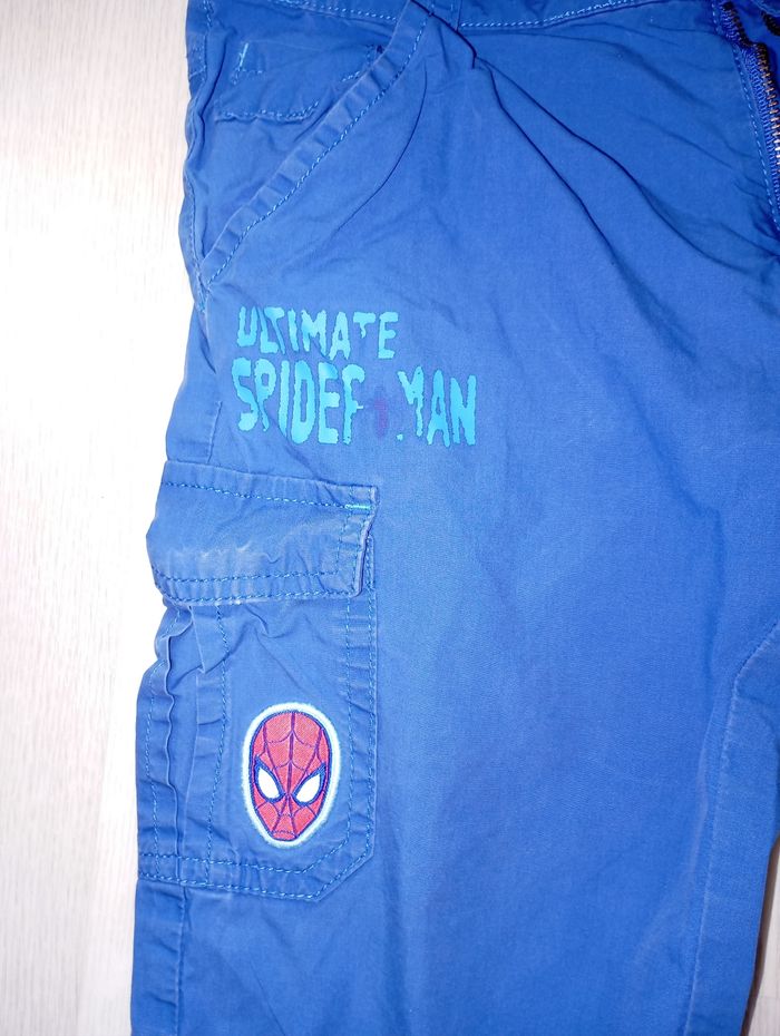 Bermuda bleu roi Spiderman Marvel 
T. 7-8 ans - photo numéro 3