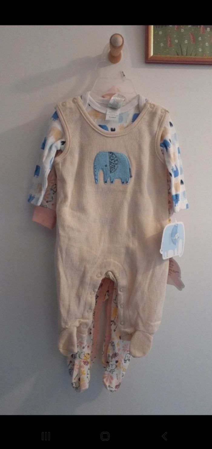 Pyjamas bébé - photo numéro 2