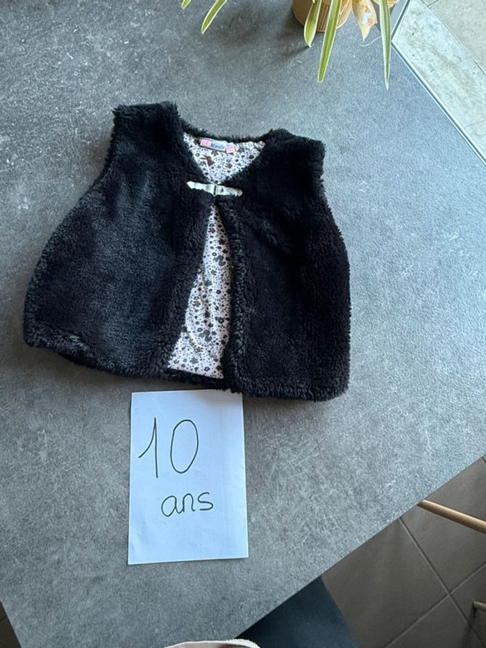 Veste fourrure sans manches