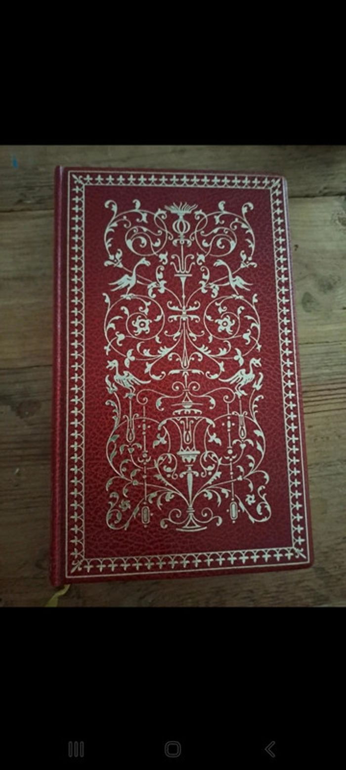 Livre Les Chefs d'oeuvre de la littérature Russe