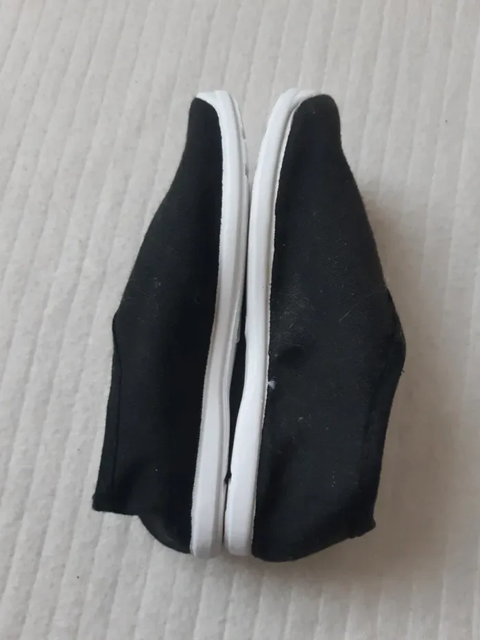 Chaussons de gymnastique 25 - photo numéro 5