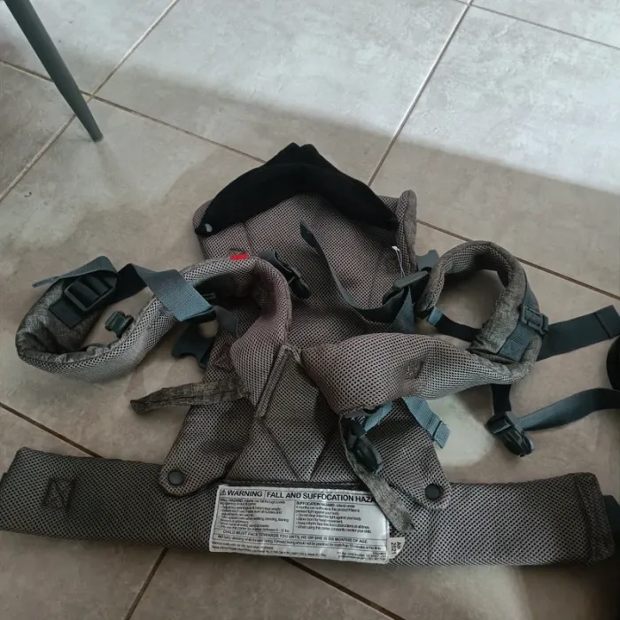 Porte bebe physiologique - photo numéro 3