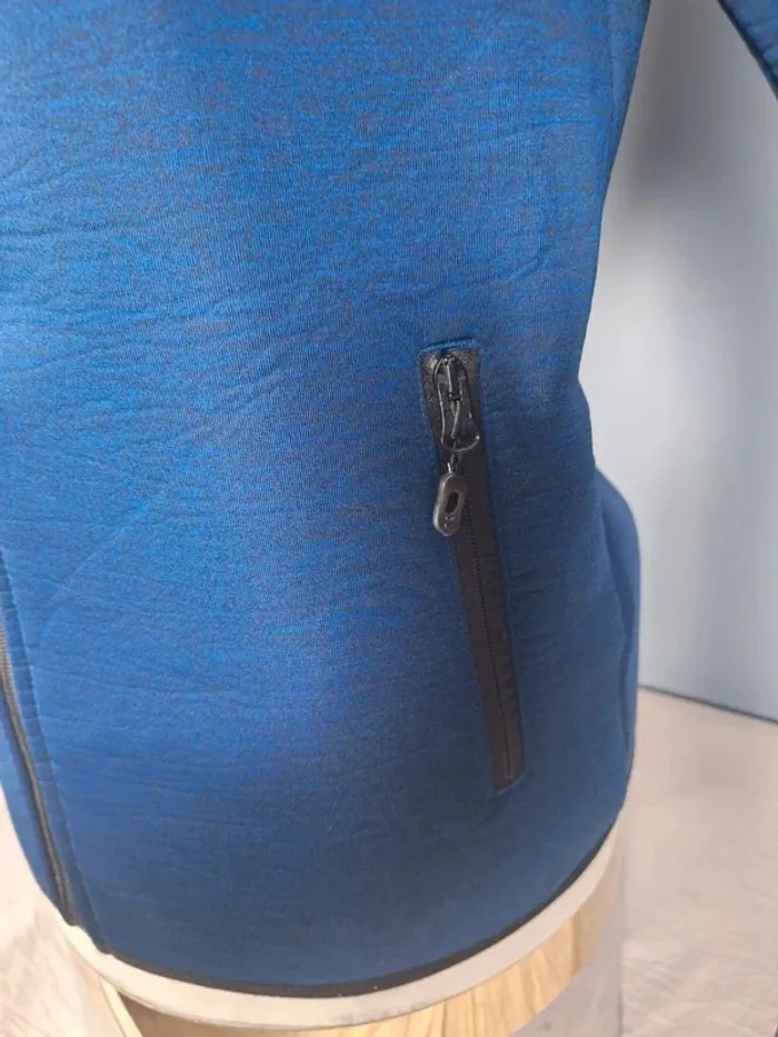 veste a capuche Hummel Leandro – bleu - taille M - brodé (595) - photo numéro 4
