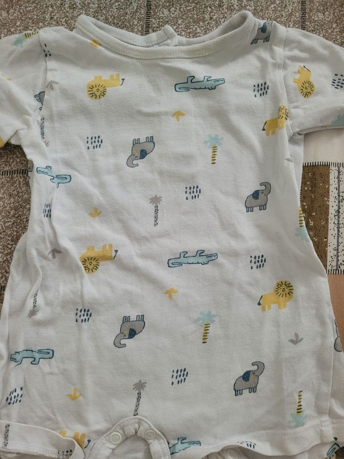 Lot de 4 barboteuses 3 mois - photo numéro 3