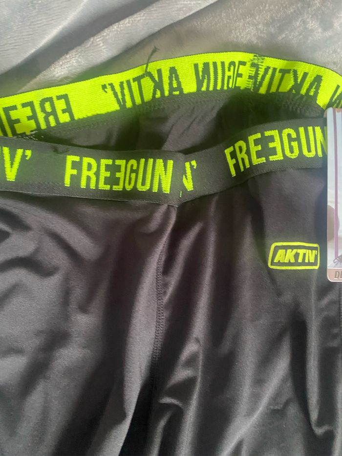 Legging femme neuf avec étiquette, marque Freegun taille L - photo numéro 6