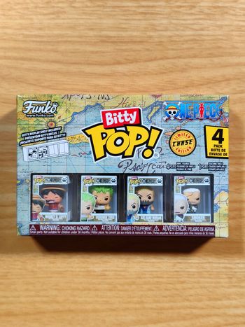 Boîte 4 Bitty Pop! One Piece - Luffy, Zoro, Morgan & Smoker (CHASE)