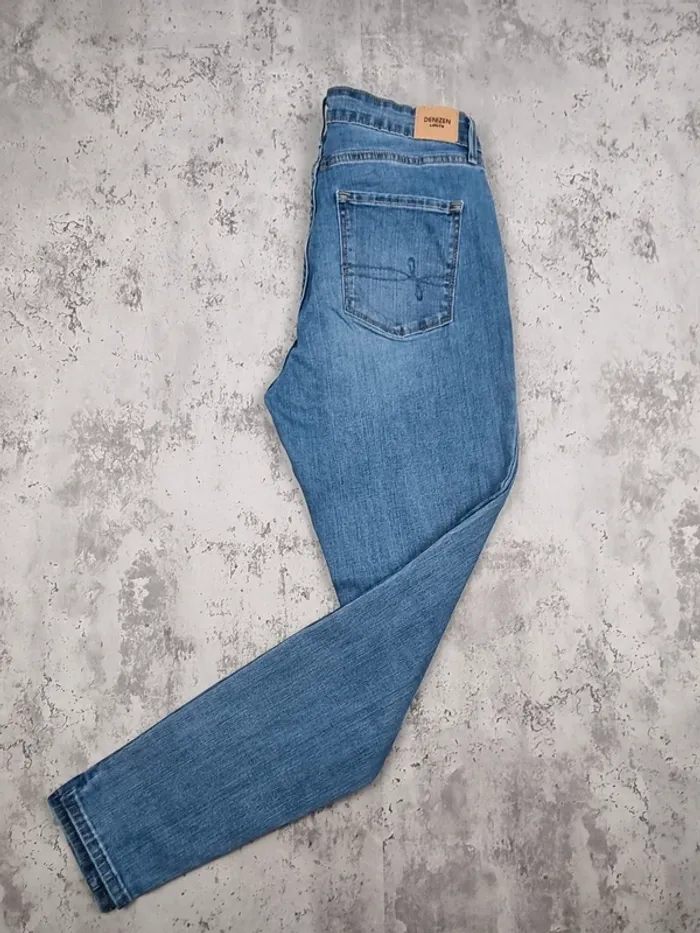 Jean Levi’s Denizen High Rise Skinny bleu – Taille 38 Femme (mesures en photos)