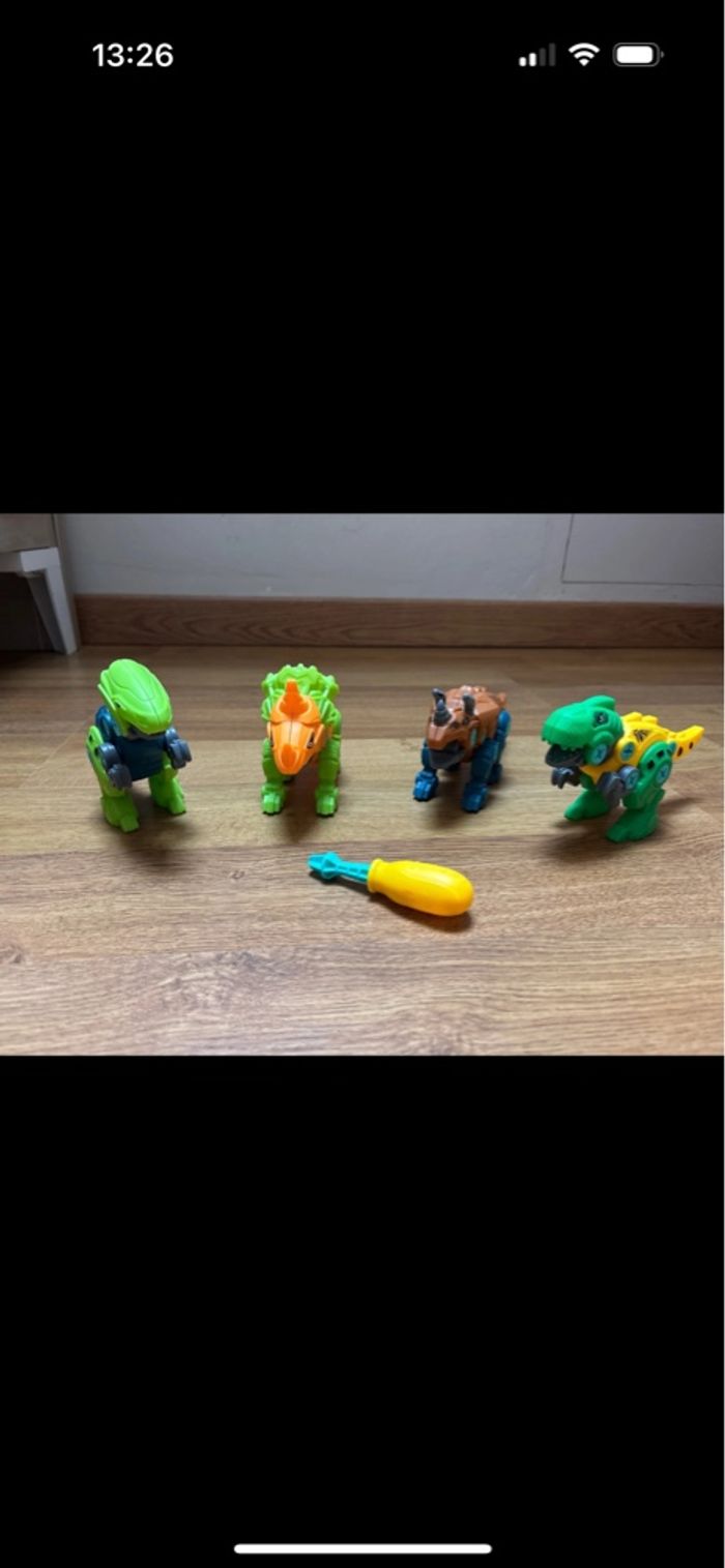 Jouet garçon dinosaure à construire