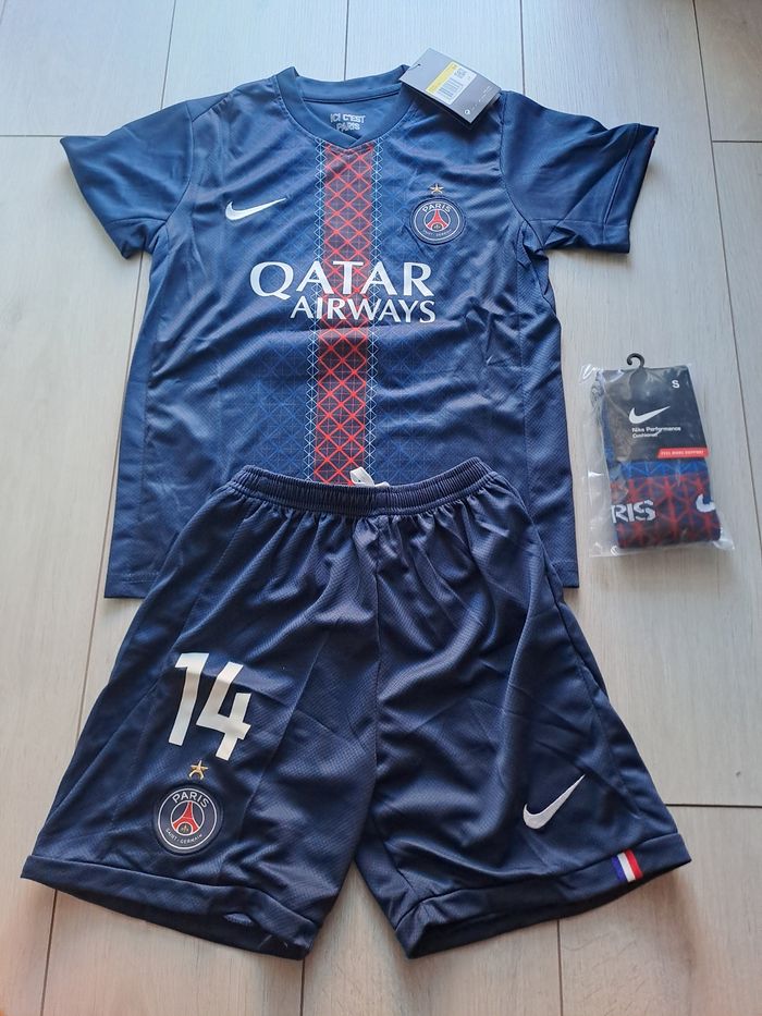 Ensemble doué 10ans psg maillot etoile foot - photo numéro 3