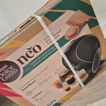 Machine à café nescafé dolce gusto Neo neuf