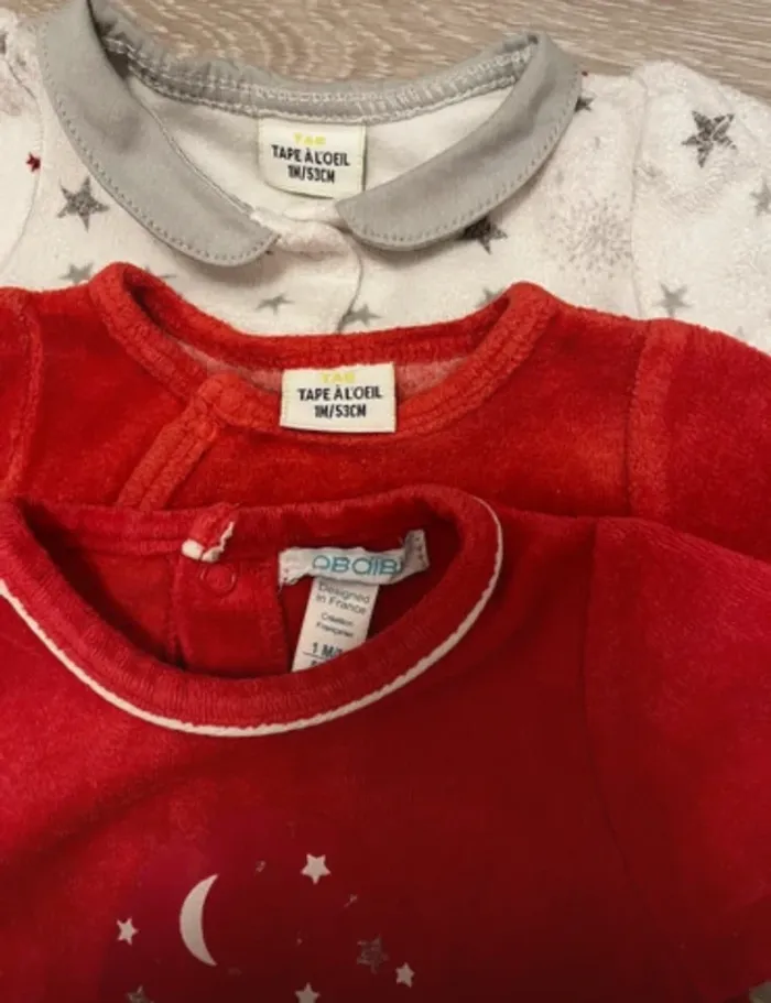 Lot pyjamas 1-3 mois - photo numéro 2