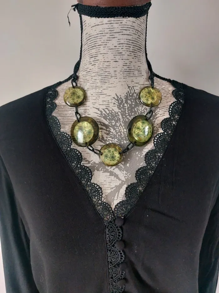 Collier fantaisie noir et vert - photo numéro 2