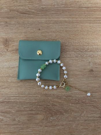 Bracelet fantaisie perles blanches et vertes