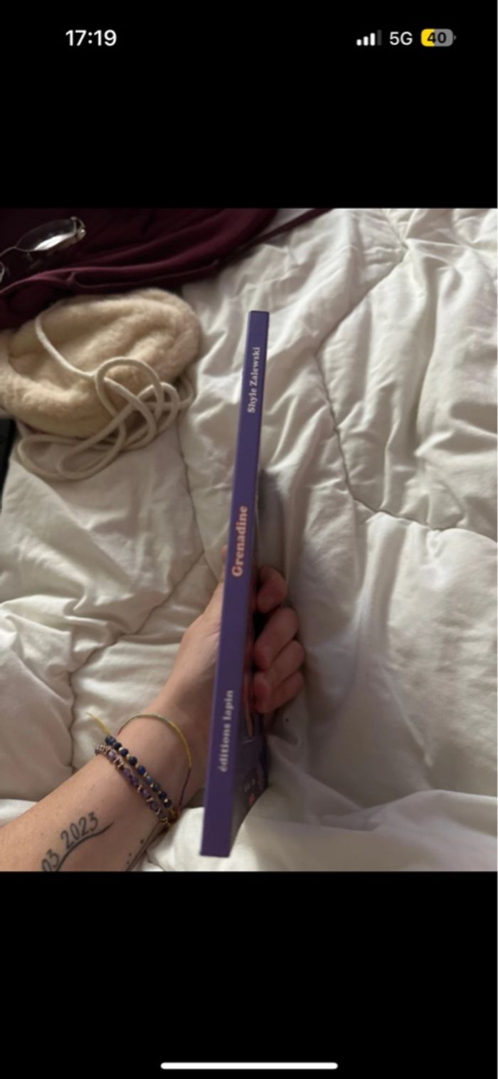 Livre grenadine - photo numéro 4