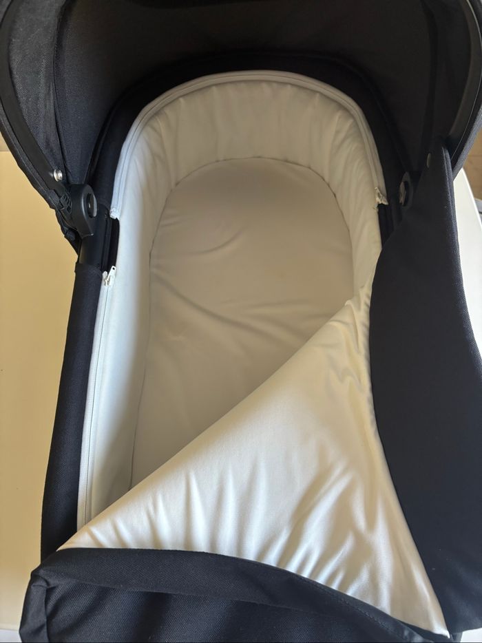 Nacelle cybex neuve - photo numéro 3