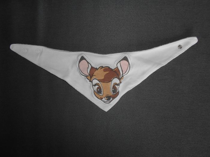 Bavoir bandana Bambi à 0,50 EURO - photo numéro 2