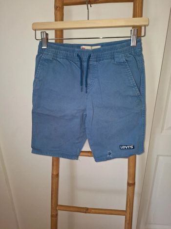Levis 10 ans