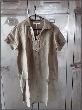 Robe neuve vert lichen manches courtes en lin taille 38 La Fée Maraboutée