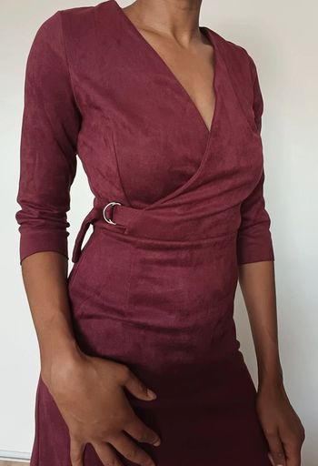 Robe en daim lie de vin T34-36