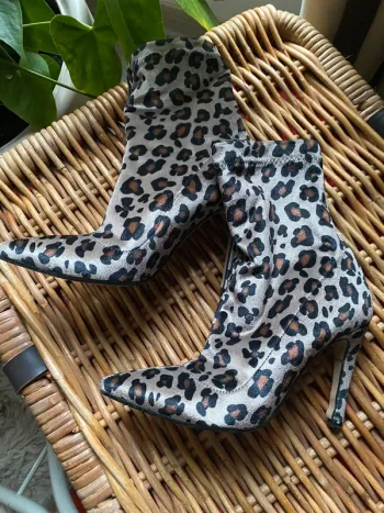 Bottines chaussettes 37