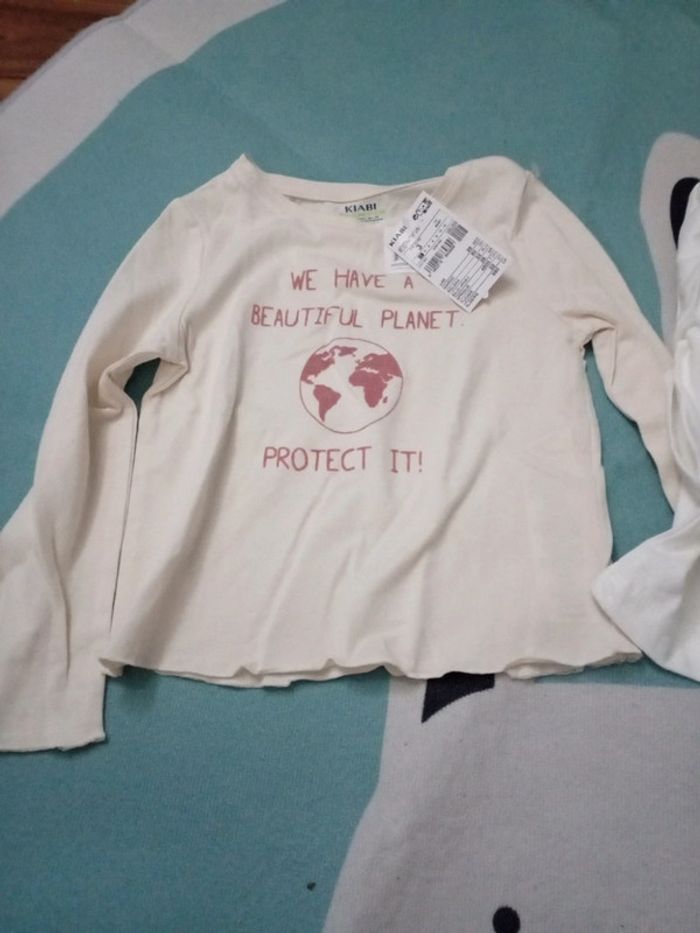 Lot 2 t-shirts manches longues neufs 3 ans - photo numéro 3