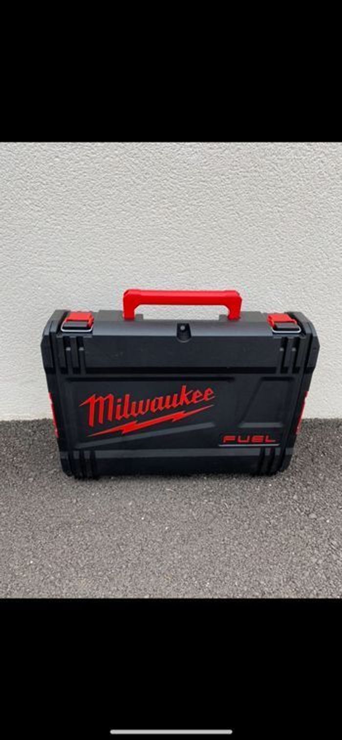 Lot de 2 mallettes Milwaukee - photo numéro 2