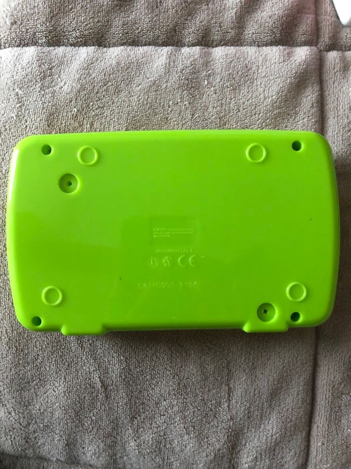 Fausse petite télévision musicale  bb en bon état - photo numéro 2