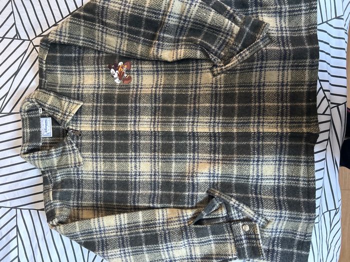 Veste 70%laine Disneyland Paris 6/8 ans