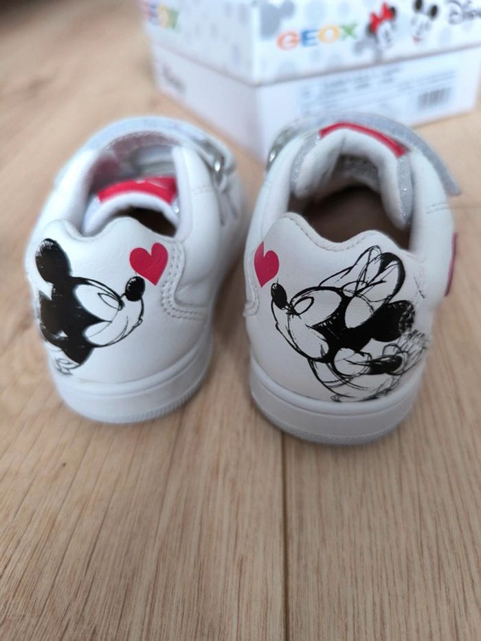 Basket fille Mickey et Minnie et coeurs brillants Geox - Taille 22 - photo numéro 4