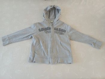 Gilet à capuche manches longues gris Vertbaudet 5 ans 3€