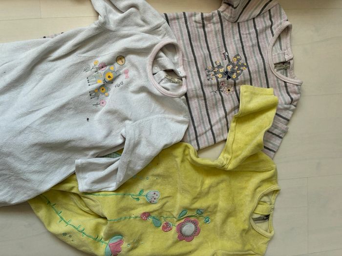 Lot vêtements fille 23/24 mois - photo numéro 8
