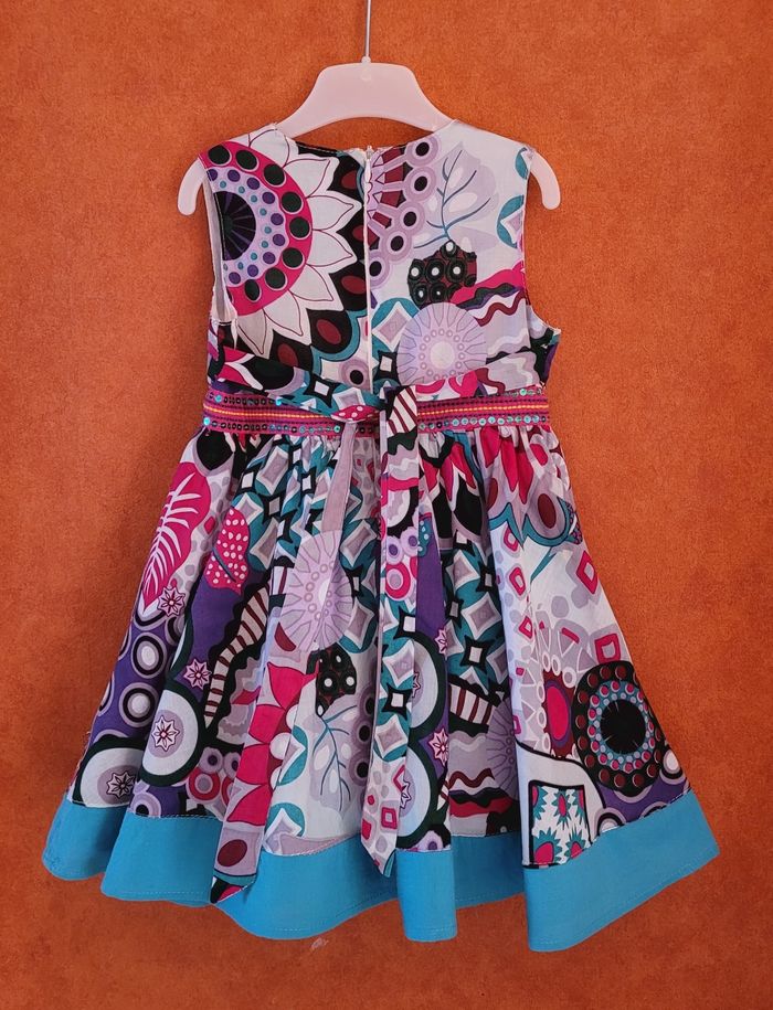 Jolie robe sans manches fille - photo numéro 8
