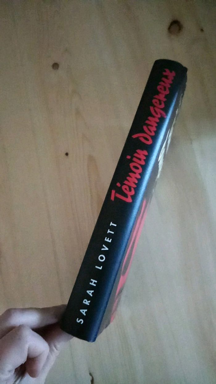 Témoin dangereux - photo numéro 2