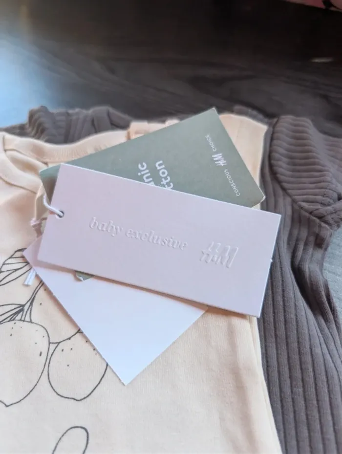 Lot de 2 t-shirts neuf h&m taille 50 - photo numéro 6