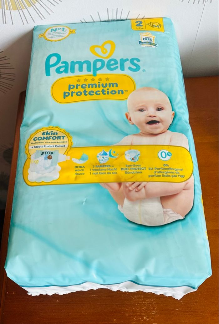 Couche bébé premium taille 2 Pampers