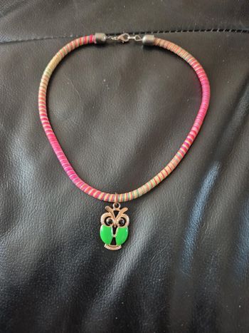 collier ras de cou en cordon multicolore