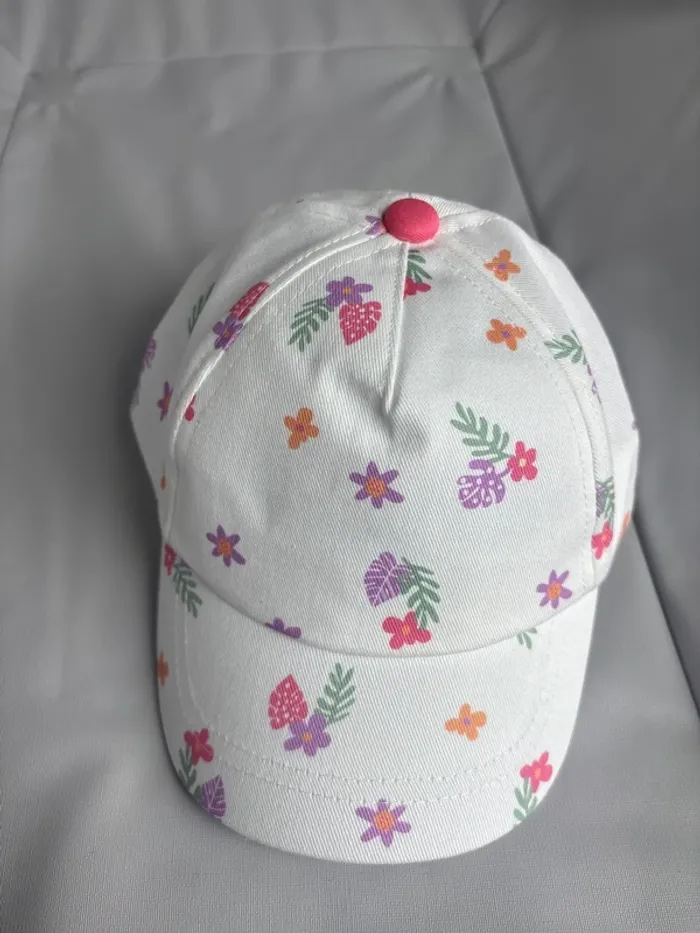 Casquette bébé fille t 44
