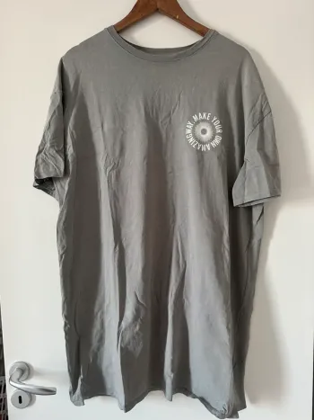 Robe T-shirt