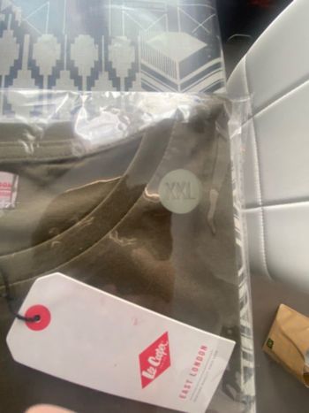 TEE shirt Lee cooper