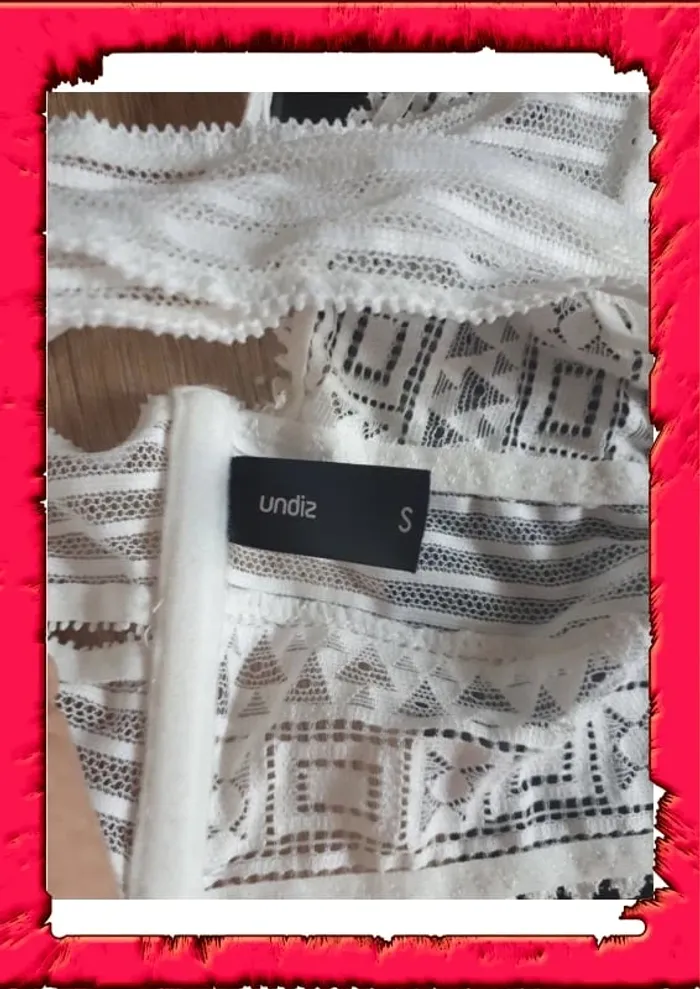 Brassière  a volants S - photo numéro 3