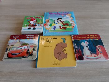 Lot de 5 livres cartonnés, divers (3)
