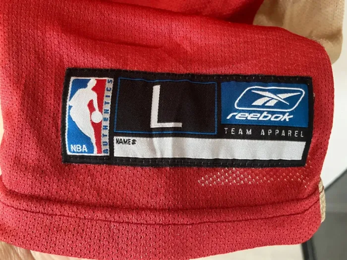 Reebok Maillot basketball jersey 🏀 NBA LeBron #23 James Cleveland Mens L - photo numéro 6