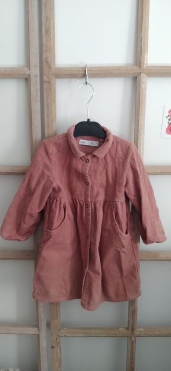 Robe velours côtelé rose 4 5 ans 